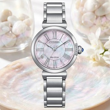 CITIZEN星辰 L系列 白蝶貝 光動能 簡約時尚腕錶 七夕 情人節 送禮 29.5mm/EM1060-87Y
