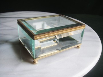 【老時光 OLD-TIME】早期二手台灣製玻璃珠寶盒