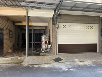 衛武營全新翻修車庫透天雙主臥｜高雄市鳳山區崗山北街