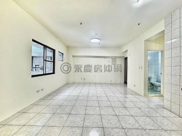 德賢商圈~高樓層三面採光~正3房車位｜高雄市楠梓區德民路