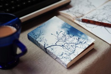 手工藍曬筆記本 - 冬日樹影