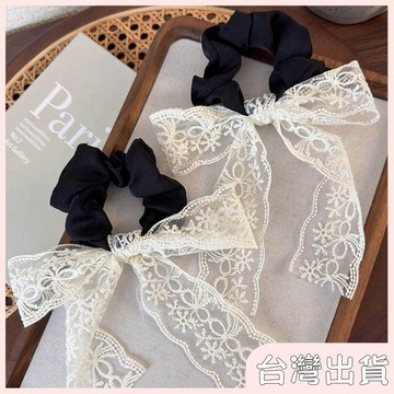 ✨臺灣出貨✨【飾飾如意】法式復古白色蕾絲蝴蝶結飄帶髮圈女大腸圈可拆長絲帶百搭頭繩發繩