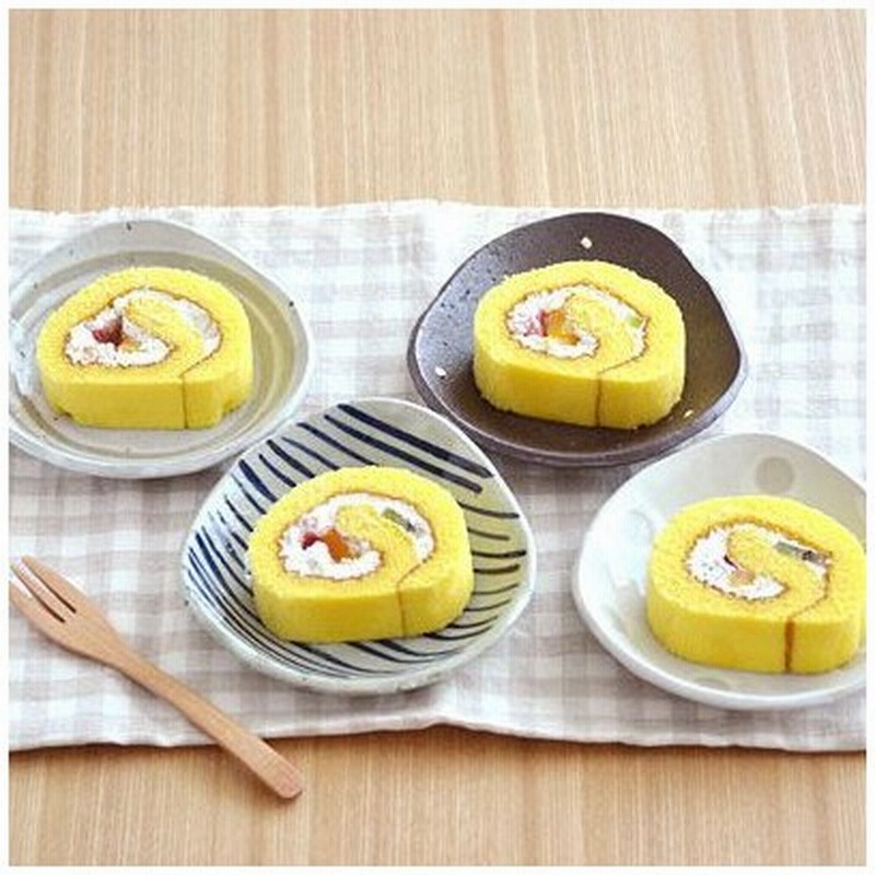 土物の三角皿 和食器 手造り 手作り 陶器 取り皿 ケーキ皿 おうちカフェ お皿 プレート カフェ食器 日本製 美濃焼 おしゃれ かわいい 水玉 ドット 通販 Lineポイント最大0 5 Get Lineショッピング