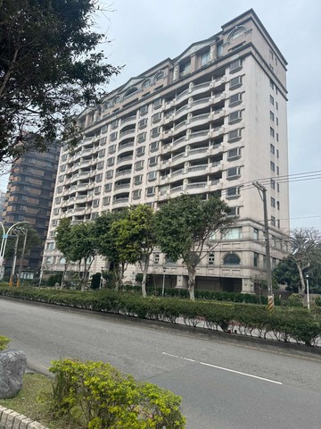 淡江大橋登瑞登峰山海景大三房(車位可租可購)｜新北市淡水區中正路一段