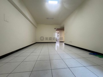 鳳山海洋商圈現代京城景觀漂亮大3房+平車｜高雄市鳳山區海洋二路