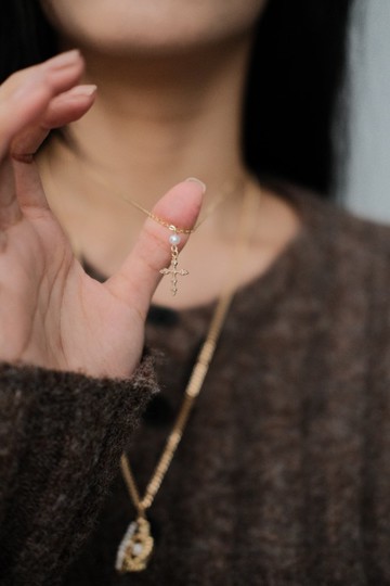 Haven 十字架長吊墜淡水珍珠項鍊・聖誕禮盒・客製化禮物