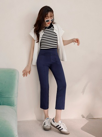 視覺細-5KG．舒涼簡約高腰直筒八分小黑褲