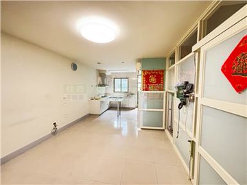 ⭐中壢後站北勢國小透天⭐｜桃園市平鎮區金陵路二段