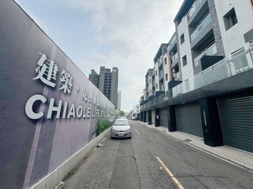 獨家*弘文中學旁全新臨路電梯雙車別墅*我是承辦｜台中市潭子區弘勇街