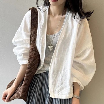 【雅韻衣櫥】 復古 白色 襯衫 外套 女 夏季 文藝 長袖 開衫 上衣 設計 薄款 寬鬆 防曬衫