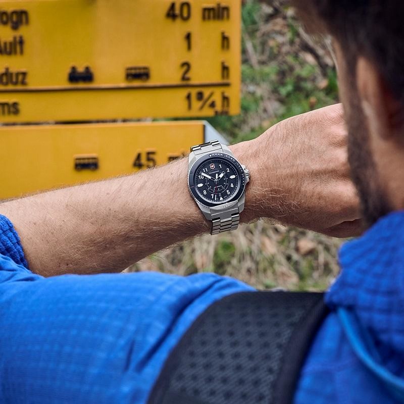 ビクトリノックス VICTORINOX 公式 ジャーニー JOURNEY 1884