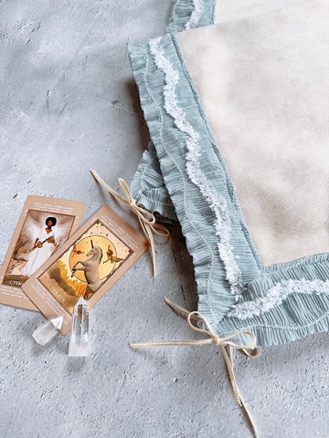 由日本占卜師　純手工製作的　塔羅牌桌布　Made in JAPAN