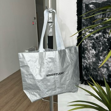mmb銀色大容量品牌購物袋（現貨）