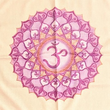 獨家創作入選獎 頂輪能量桌布. 塔羅布. 頌缽鋪巾 七脈輪曼陀羅