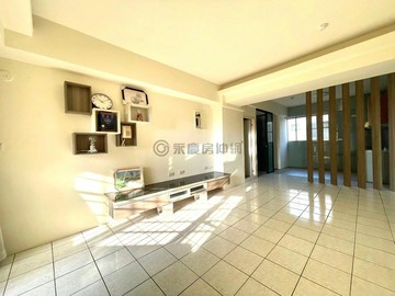 $水湳｜富宇新天地｜首購推薦三房機上車位｜台中市西屯區中康街