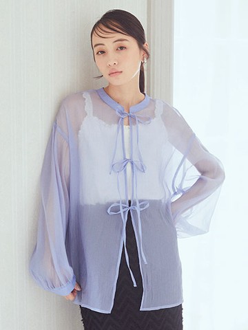 透明感蝴蝶結蓬袖剪裁襯衫(1K43L0A0500) - earth music&ecology