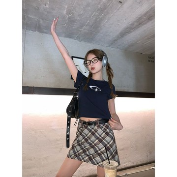 【 𝑭𝒍𝒐𝒘𝒆𝒓𝒔𝒆𝒂】日系學院風 復古格子半身裙 高腰 包臀A字裙 辣妹裙 顯瘦 格紋短裙