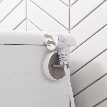 免打孔插座掛鉤電源電線收納掛架創意廚房強力粘鉤冰箱插頭支架子