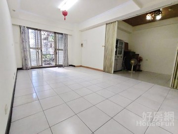 秀好屋-建工高科大-屋況採光佳低總價一樓-四房平車｜高雄市三民區大福街