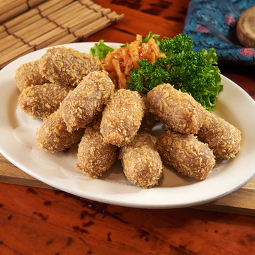 【興蓬萊台菜】｛連續四年米其林餐盤推薦｝《芋頭酥》每盒500公克
