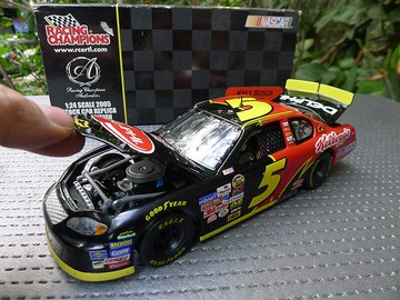 Kyle Busch #5 Kellogg's 納斯卡拉力賽車跑車模型老貨ERTL 1:24