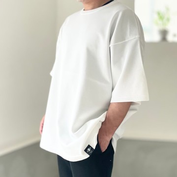 2025 新款【男女皆宜】寬鬆版型針織T恤【白色】