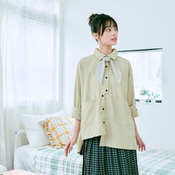 OB嚴選中大尺碼-日系不對稱排釦前短後長襯衫上衣《AB20796》