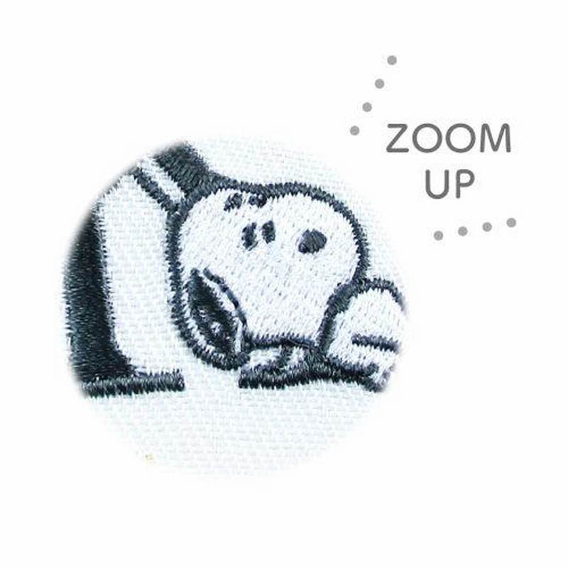 ピーナッツ スヌーピーイニシャル刺繍缶バッジ SN-554230 ピーナッツ スヌーピーイニシャル刺繍缶バッジ SN-554230