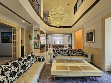 近羅運豪華精緻電梯農舍(加資材室)｜宜蘭縣冬山鄉安農三路