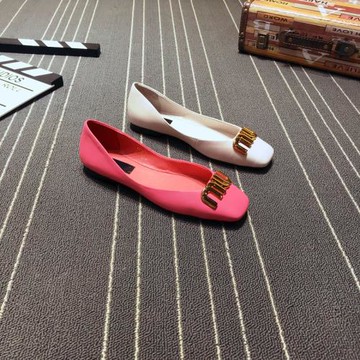 2025新款女鞋春秋歐洲站網紅軟皮歐貨淺口平底鞋女百搭淑女軟底潮