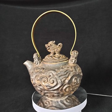 陳炫亨雕刻麒麟祥雲圖騰提樑茶壺