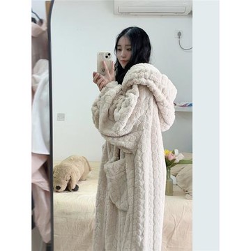 珊瑚絨睡衣女秋冬季網紅風長袍2026年新款冬天睡袍加厚連帽浴袍女
