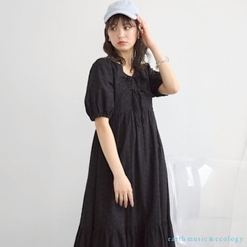 【earth music】花卉刺繡純棉蝴蝶綁結短袖洋裝