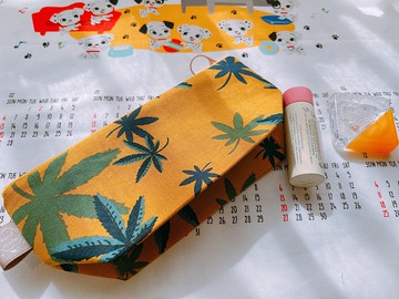 化妝包/筆袋/收納袋/行動電源袋-芥黃麻葉