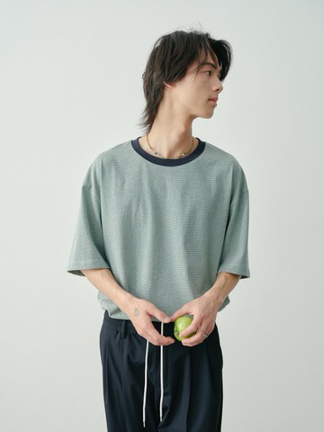 細碎 復古綠色細條紋短袖T恤