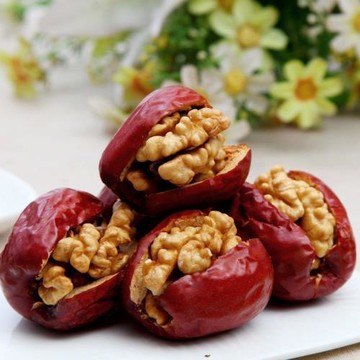 蔣哥推薦限量和田大棗包核桃黑加侖