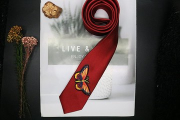 紅色蝴蝶刺繡領帶帥炸型男領帶