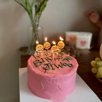 【巨路生活】造型可愛蠟燭 笑臉蠟燭 拍照必備節日派對蛋糕烘焙裝飾