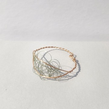 金屬扭花鐲-思緒淡綠款