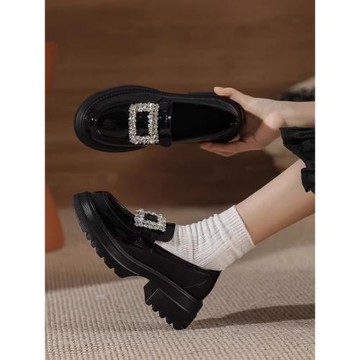 香港黑色真皮樂福鞋女2025春新款一腳蹬厚底單鞋復古英倫風小皮鞋