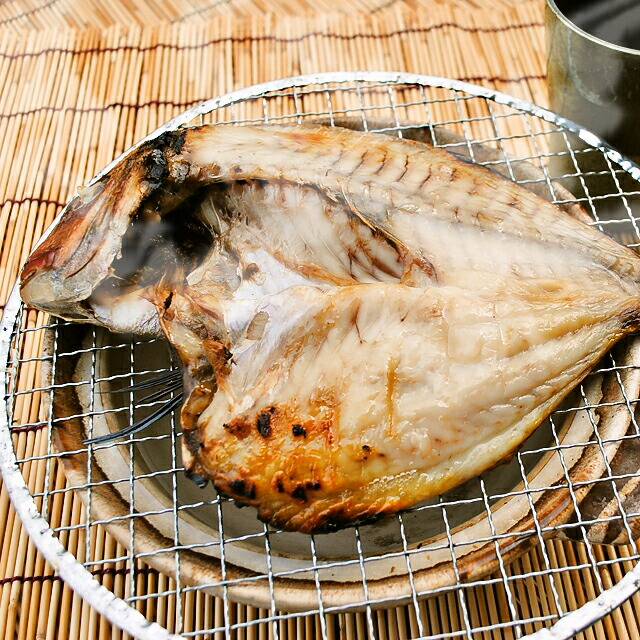 おまかせ干物セット6000円コース～魚は山市干物専門店におまかせください!その時の最高の魚を干物にてお送りします。