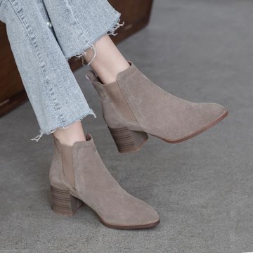 切爾西靴女2022新款英倫百搭尖頭粗高跟加絨短靴女秋冬季馬丁靴子