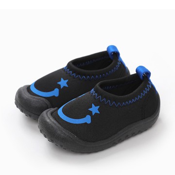 韓國 OZKIZ - 厚底/輕量/防滑兒童沙灘鞋/戲水鞋-黑色笑臉