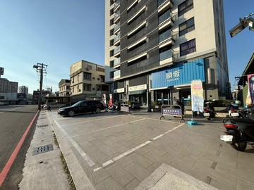楠梓車站三平車好停車 黃金雙併店面B 40919｜高雄市楠梓區朝新路