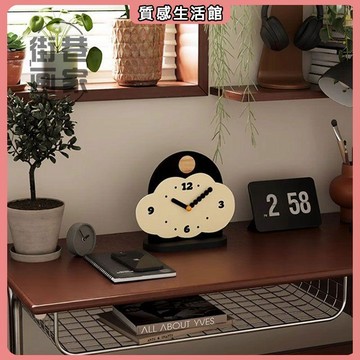 質感優選 時鐘擺件客廳玄關桌面鐘錶新款 家用ins風靜音創意擺臺式座鐘 居家裝飾 創意造型時鐘