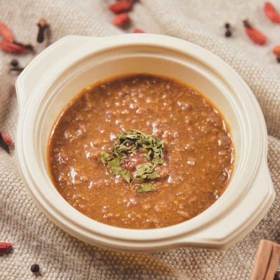 豚挽肉と唐辛子の薬膳カレー