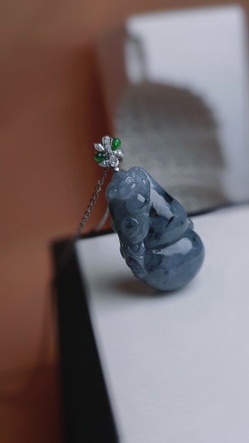 有福•有財|純18k金稀有星空藍紫飄花草龍葫蘆|緬甸A貨翡翠吊墜