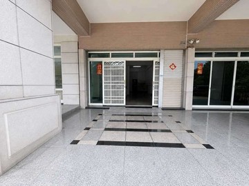 專約|楠梓科技園區首排|旗艦電梯店面五樓｜高雄市楠梓區智群路