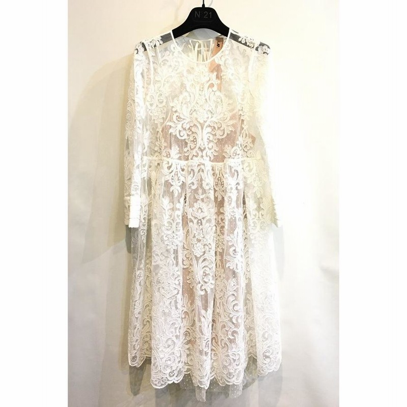 ヌメロレースワンピース