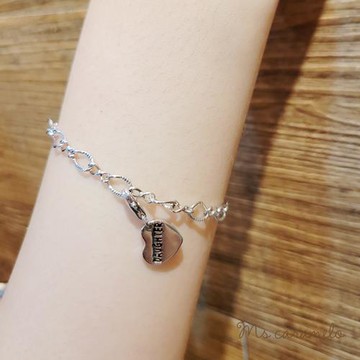 【焦糖小姐 Ms caramelo】女兒手鍊 Daughter 愛心手鍊 (K白款)